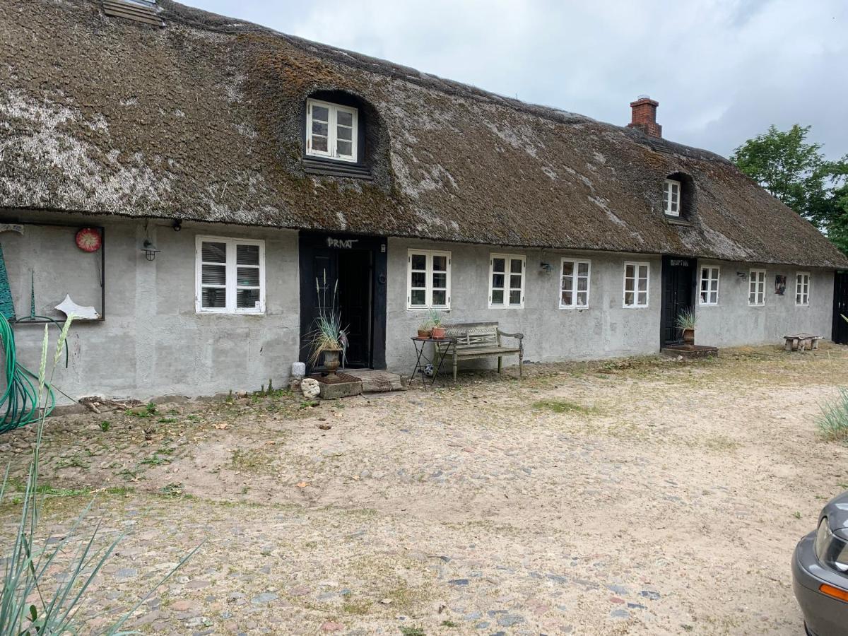 Farm61 Badehotellet I Det Midtjydske - Alder +18 Ar Tjele Extérieur photo
