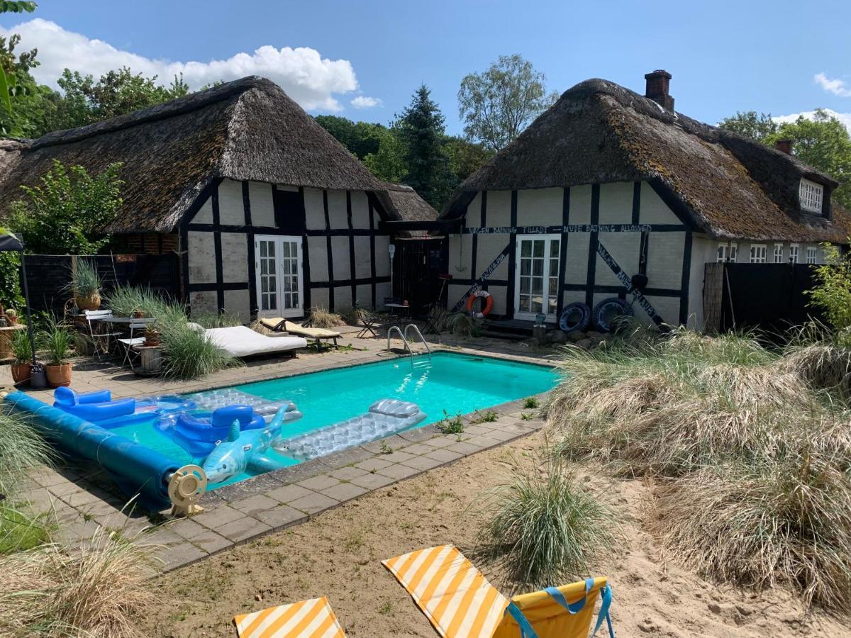 Farm61 Badehotellet I Det Midtjydske - Alder +18 Ar Tjele Extérieur photo